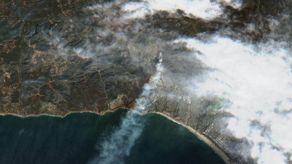 Extreme weather, suburban sprawl fuel LA's wildfires