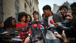 Crise lyc&eacute;enne: les annonces du gouvernement ne d&eacute;samorcent pas les appels &agrave; la mobilisation