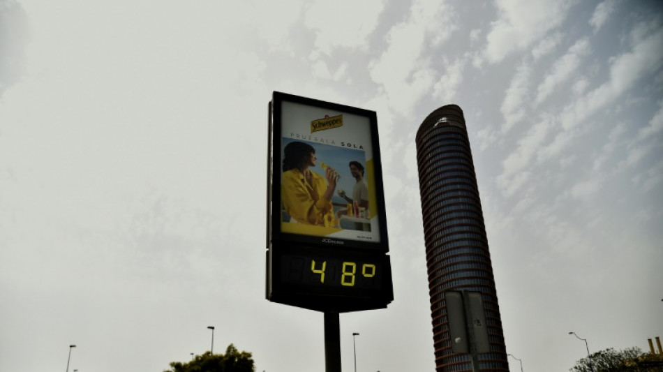 Climate deniers use past heat records to sow doubt online