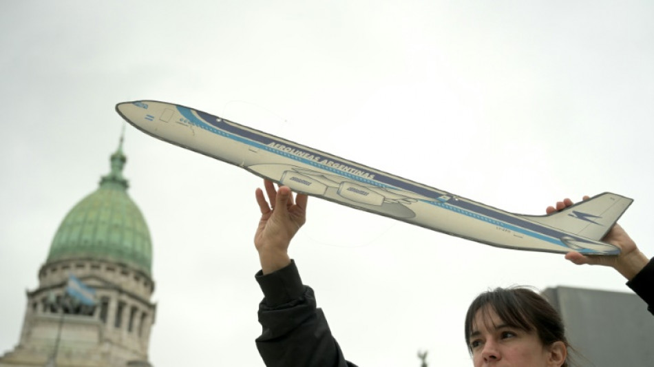 Milei moves to privatize flag carrier in standoff with unions
