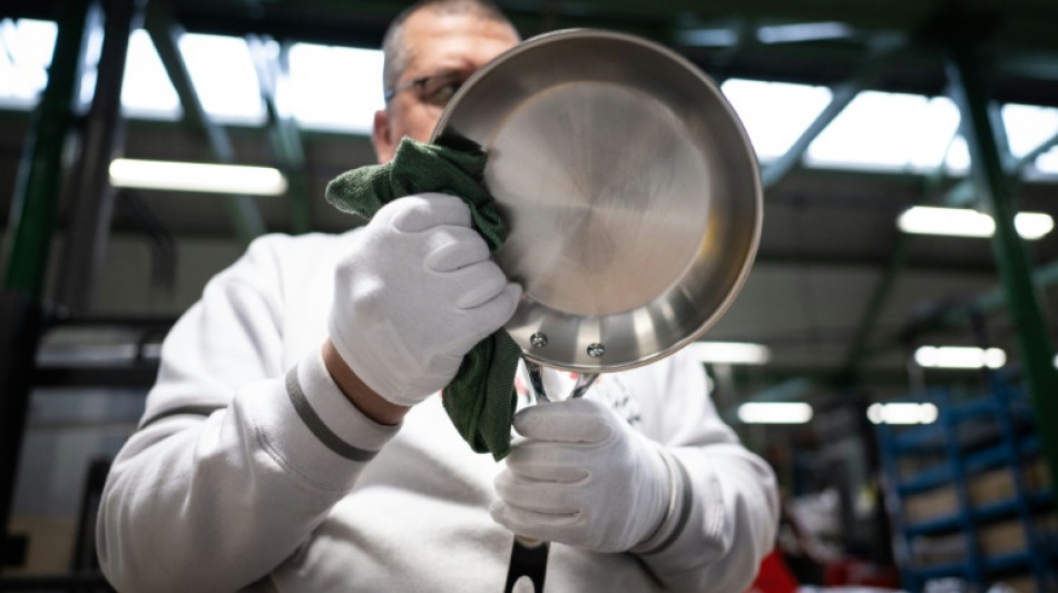 Avec la menace des PFAS, la po&ecirc;le en inox prend sa revanche
