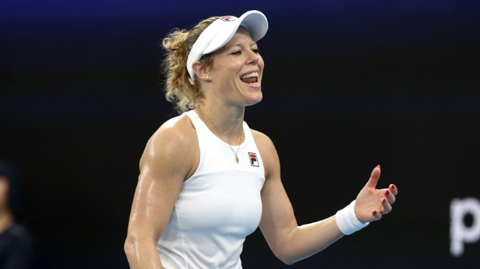 Siegemund h&auml;lt deutsche Fahne hoch