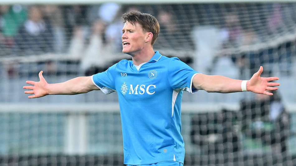 Calcio: il primo gol del campionato di Serie A è di McTominay