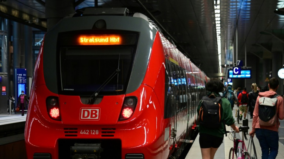 Deutliche Zunahme von verbalen Attacken auf Zugpersonal w&auml;hrend Neun-Euro-Ticket