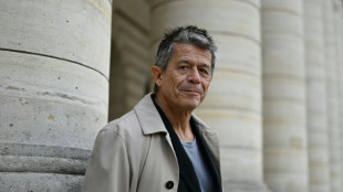 Emmanuel Carr&egrave;re gana el premio M&eacute;dicis en Francia con un libro sobre su madre