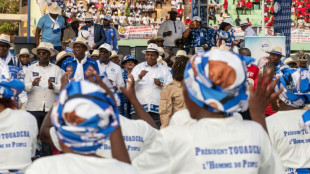 La Centrafrique aux urnes, Touad&eacute;ra sur la voie d'un troisi&egrave;me mandat