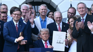 Am Unabhängigkeitstag: Trump unterzeichnet umstrittenes Haushaltsgesetz