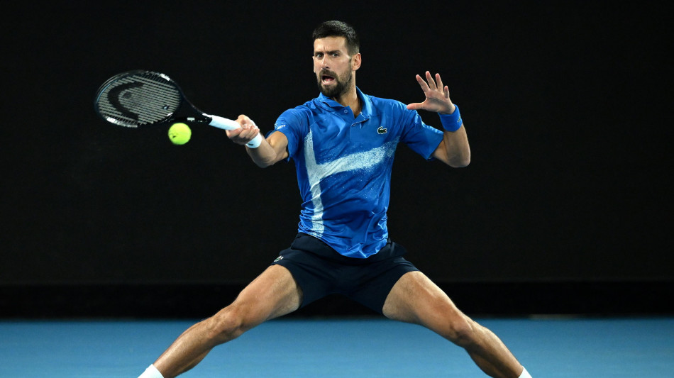 Australian Open: Djokovic batte Alcaraz ed &eacute; in semifinale