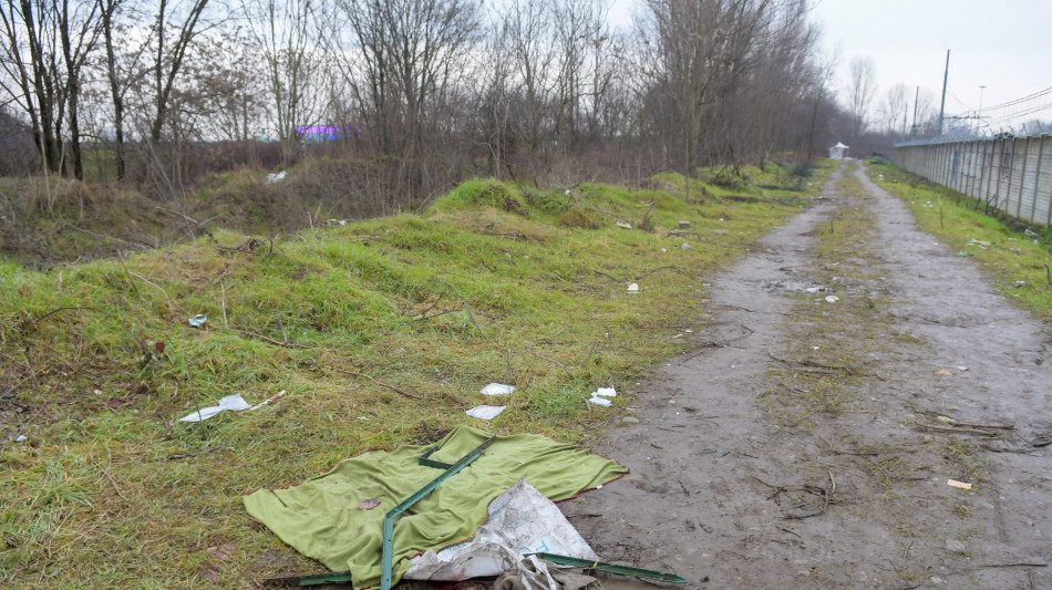 Testimone, 'Mansouri colpito da agente mentre stava scappando'