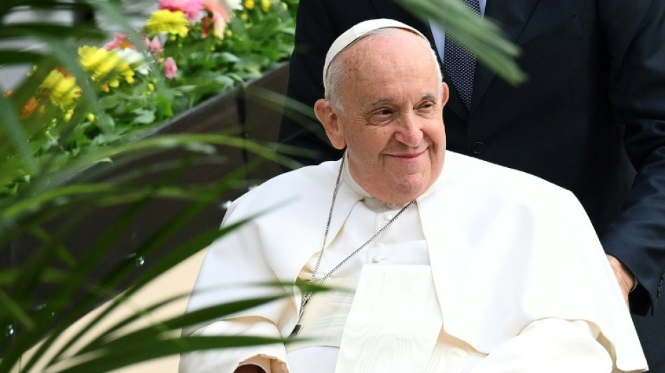 Le pape &agrave; la rencontre de r&eacute;fugi&eacute;s dans la Hongrie d'Orban