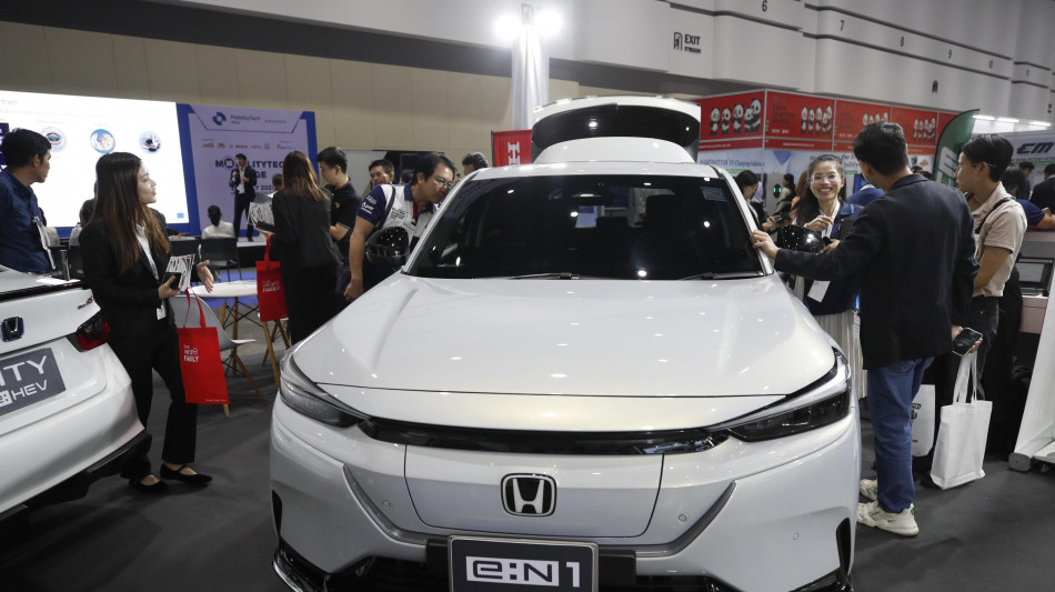 Honda ferma la produzione in Messico per la crisi dei chip