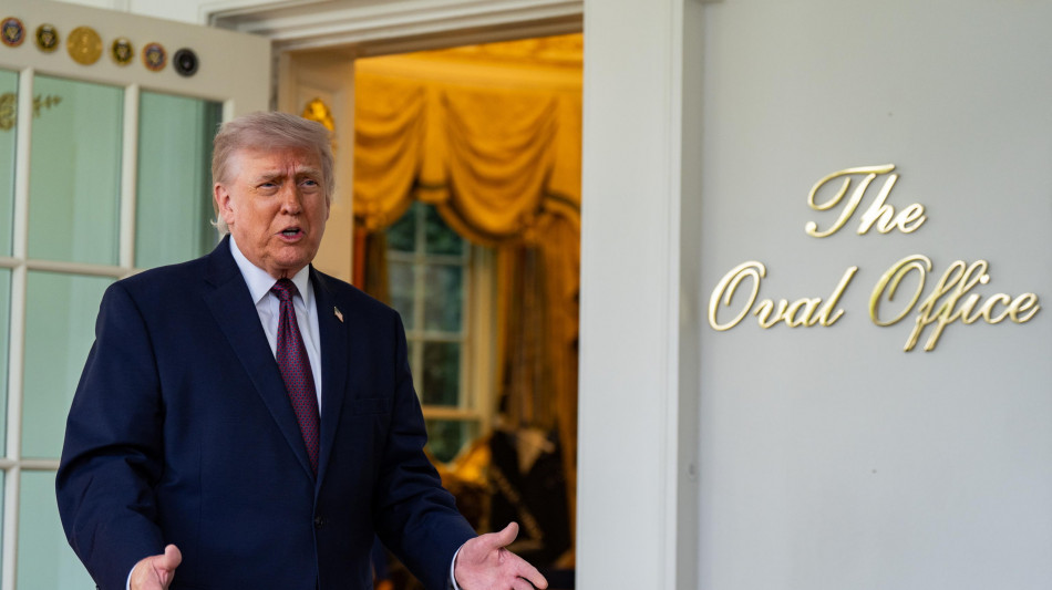 Trump, 'il Papa non capisce quello che sta succedendo in Iran'